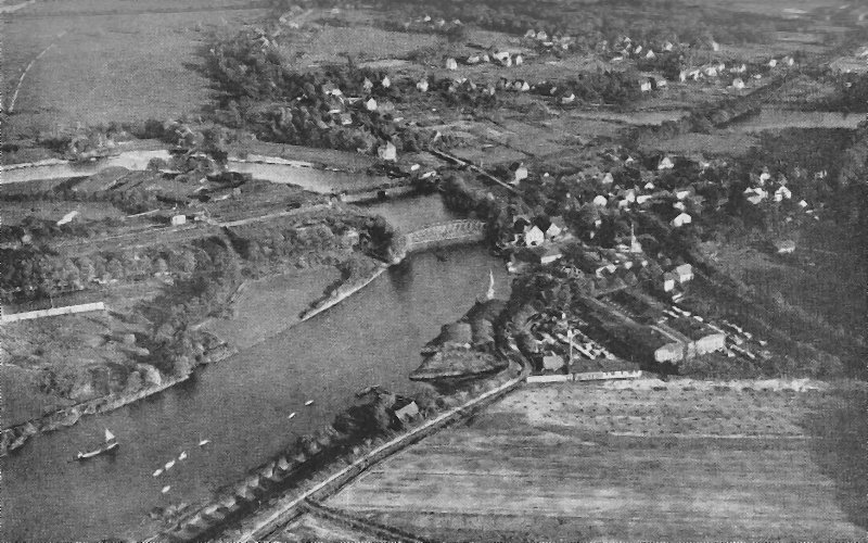 Burg 1932
