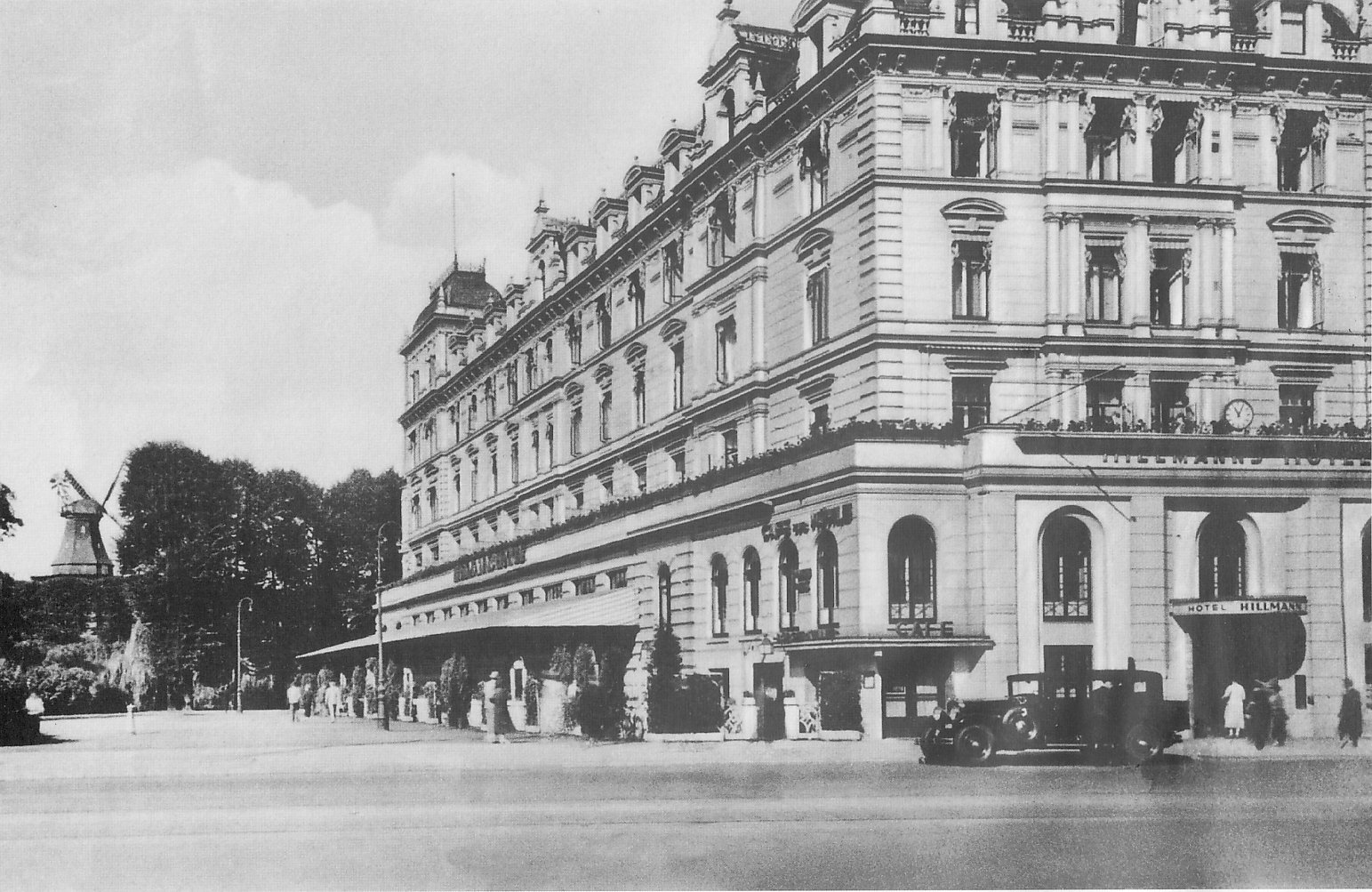 Hotel Hillmann an den Wallanlagen am Herdentor, um 1935
