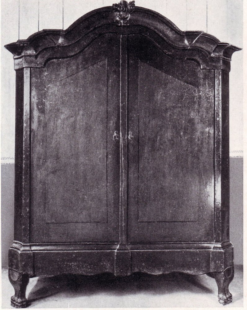 Dielenschrank, um 1760 aus dem Hause Mittelsbüren 26 Mittelsbüren 3