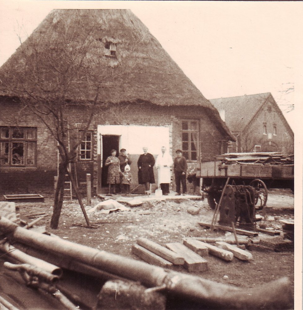 Hinter der Grambker Kirche 8 / Hof von Salzen / Hofseite