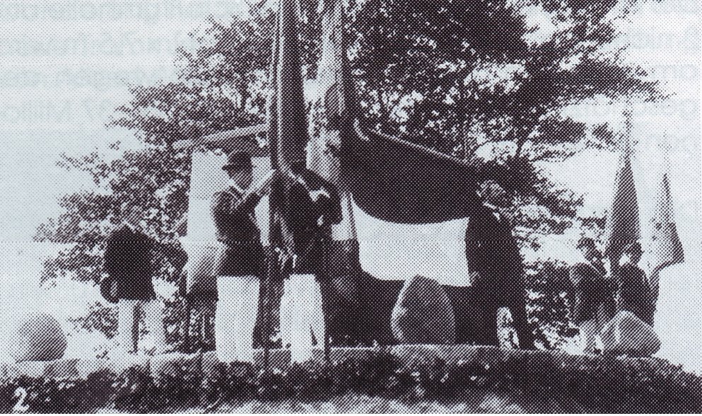 Denkmal - Einweihung am 24.7.1921 Redner auf dem Bild ist Pastor Heinrich Hoops
