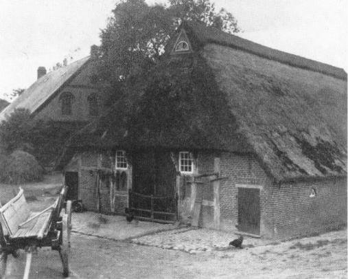 Der Stall mit der "groten Dör" vom Hof Segelken.