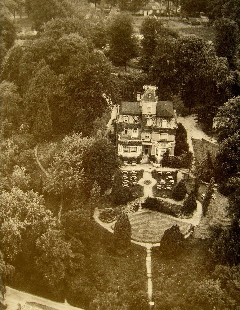 Die 1893 von Johannes Pellens gebaute Villa. - U.B.