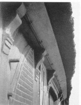 Knaggen (Konsole) am Hofgiebel des Hauses