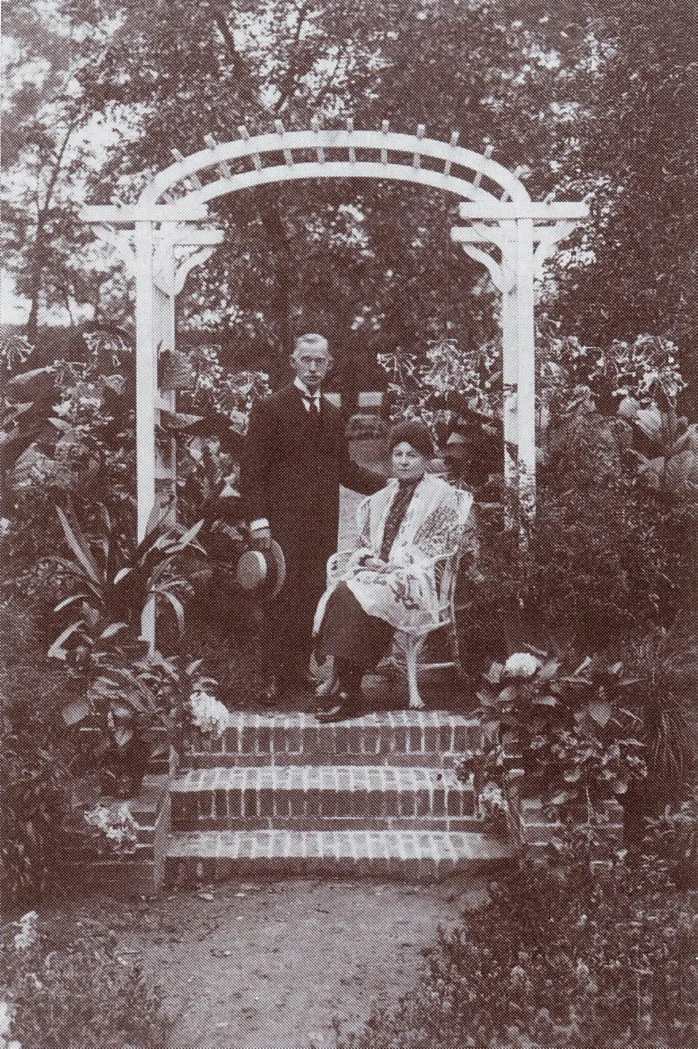 Johannes Pellens und Frau / 1924
