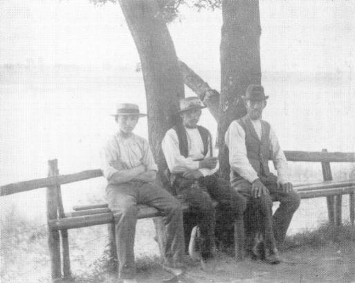 Drei Brüder Segelken: Meinert, Hinrich und Karl.