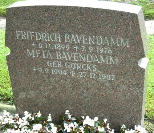 Grabstelle von Meta Bavendamm geb. Görcks Friedhof Wasserhorst