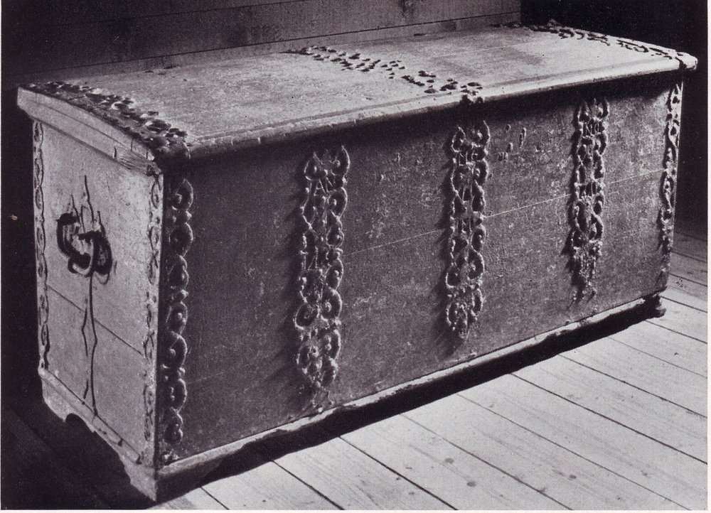Truhe mit Eisenbeschlag, gezeichnet: MG. M. ANNO 1661,aus Mittelsbüren 30