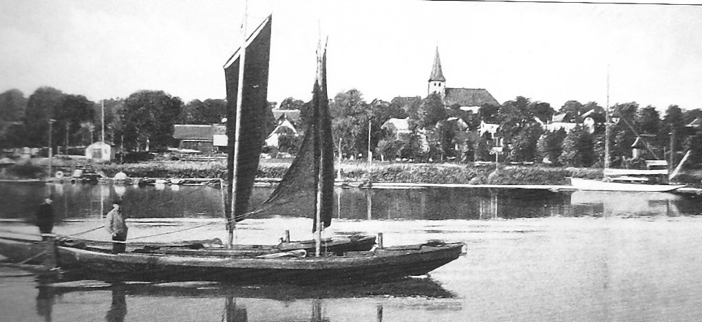 Torfboote v.d.Lesumer Hafen i.d.1920er Jahren