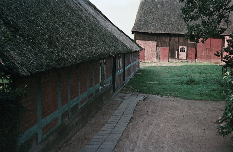 Hausseite in Richtung der Hofseite / © Foto: Bernhard Meier